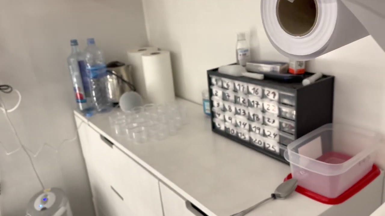 Higiene de los huevos de plástico y TRUCO DEFINITIVO PARA QUE PISEN LOS MACHOS 😂