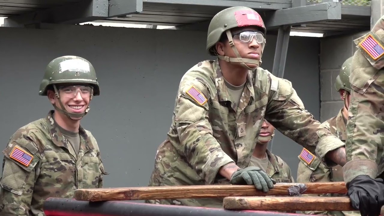 Bravo 2-47 2023 Ft Benning Moore Basic Combat Training - Brasileiro no Exercito Amaricano