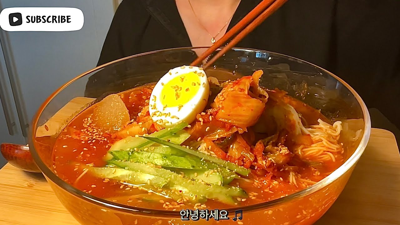 해장 음식으로 추천! 해장 김치말이국수 먹방 Cold Kimchi Noodles Soup ASMR Eatingsounds