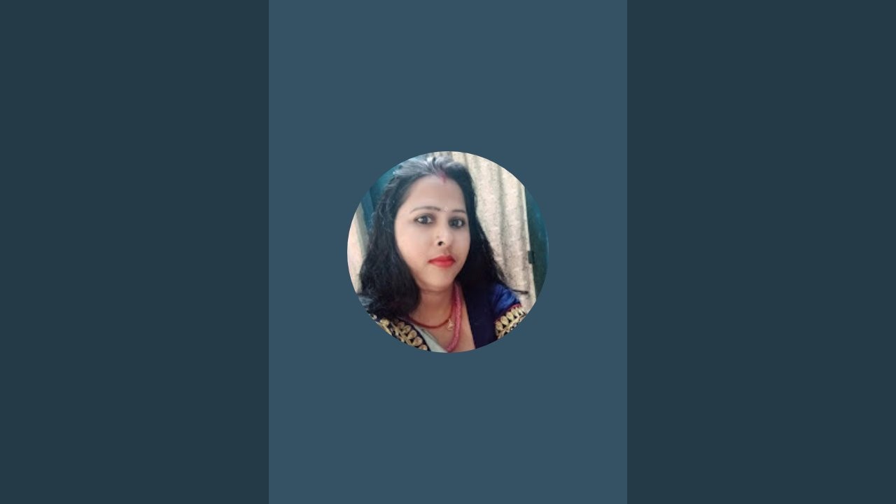 Soni Ray is playing Subway surfers game