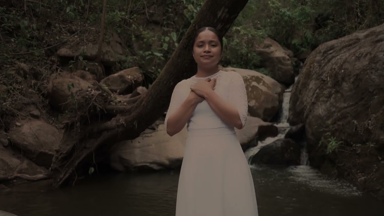 Sedienta (Video Oficial) - Karen Alvarado