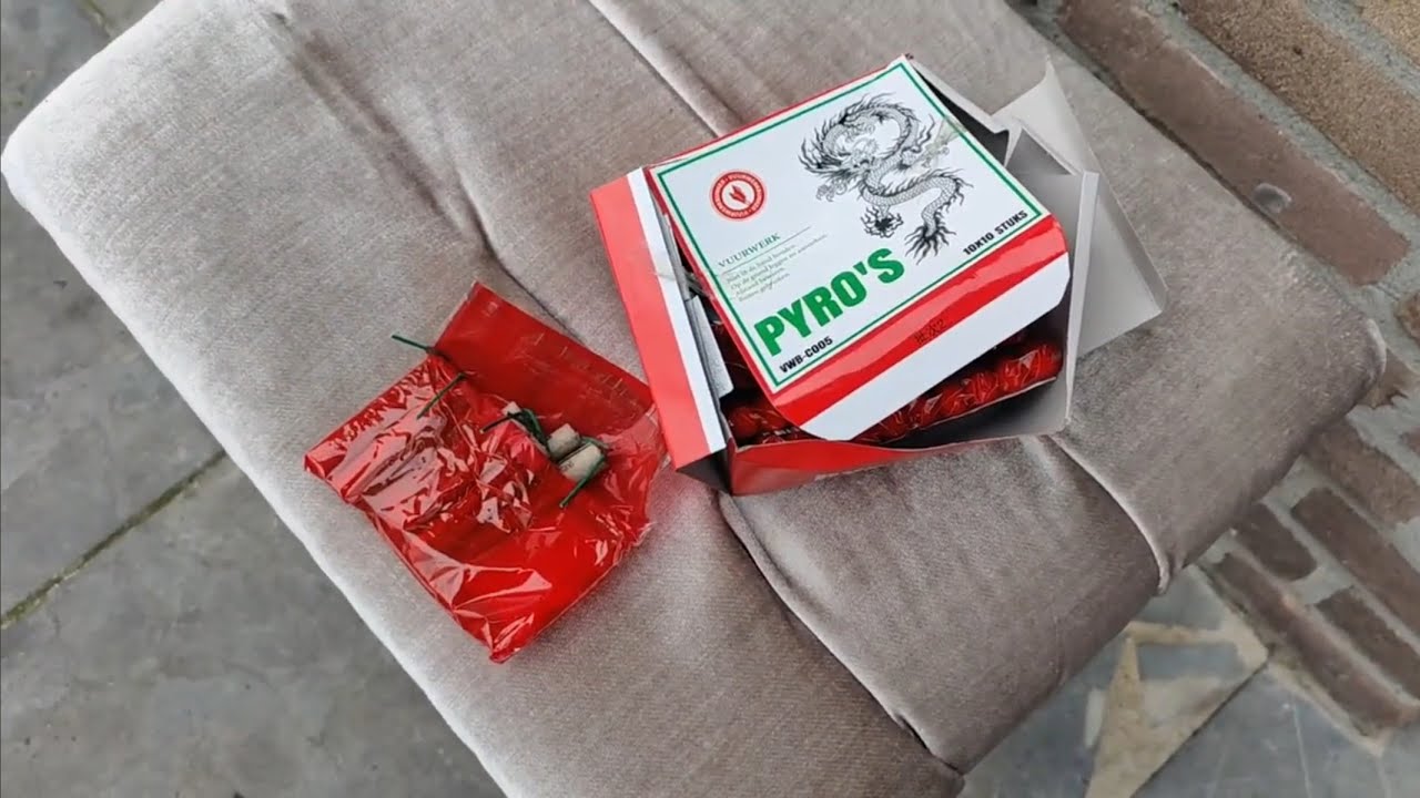 KNETTER ROTJES PYROS ZENA VUURWERK AFSTEKEN CATEGORIE 1 #vuurwerk #cat1 #zena 