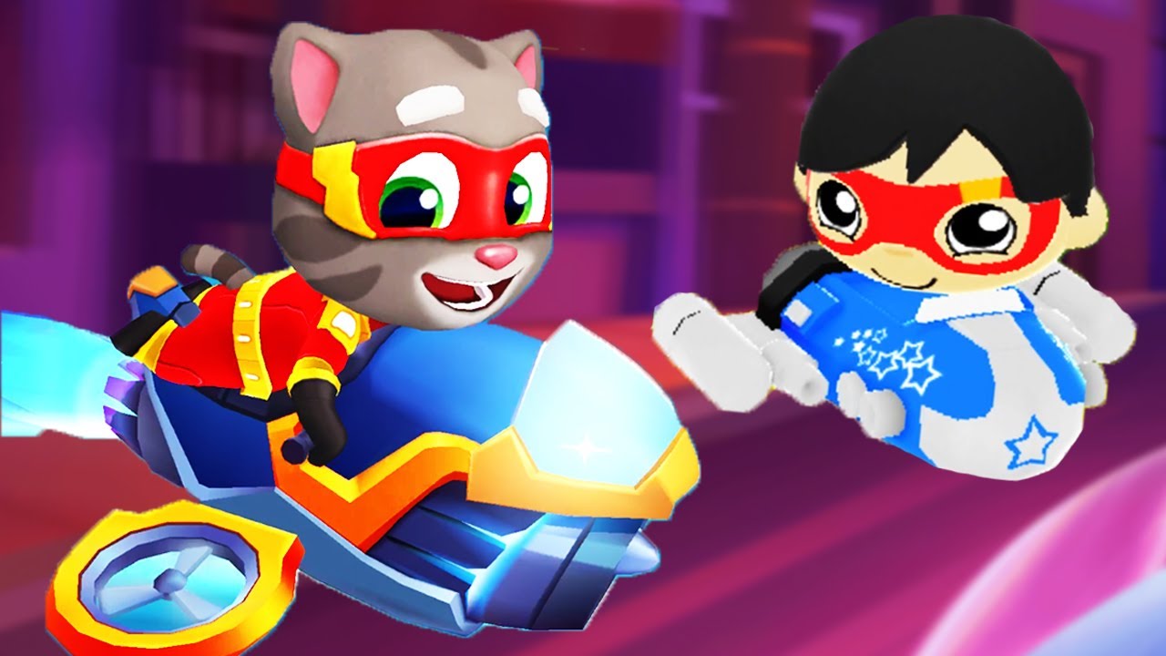 Talking Tom Hero Dash Jet Bike VS Tag with Ryan