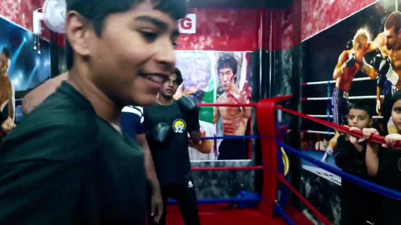 Darsh vs rayyan boxing fight #boxing #kickboxing #mma #grappling #viralvideo 