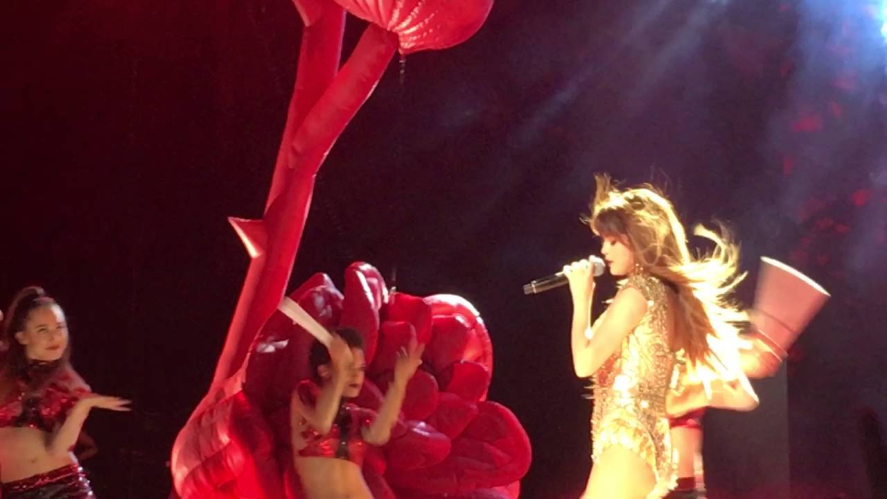 Selena Gomez - Me And My Girls - Revival Tour - 2016-06-28 - Xcel Energy Center; St. Paul