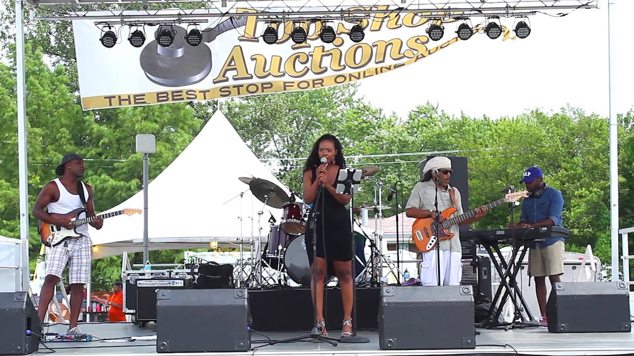 Jzanell & Company @ Fairview Heights Midwest Wingfest 2014