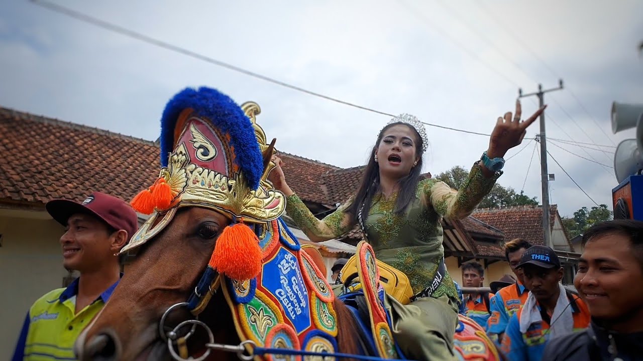 Kuda renggong lagu buhun