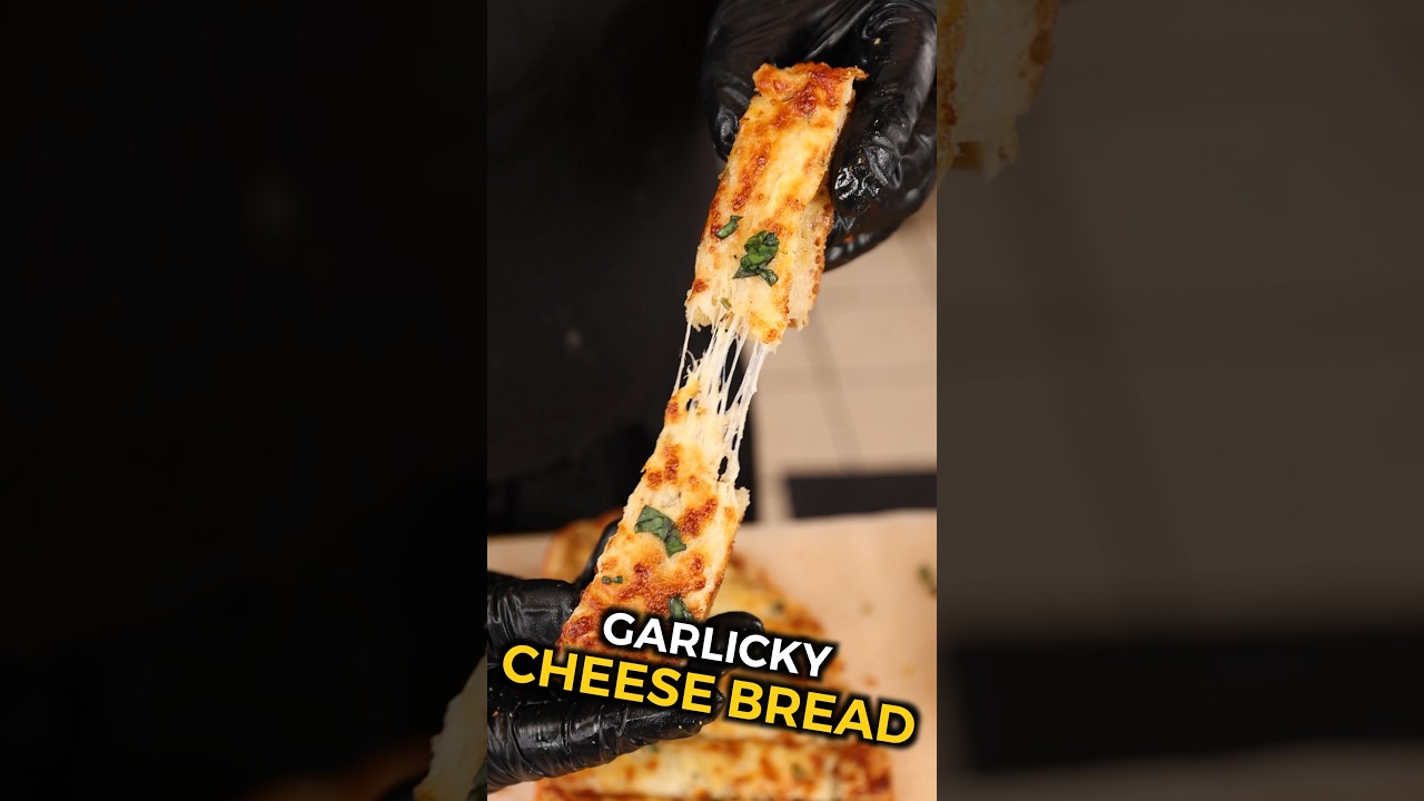 Chef Mike&rsquo;s Cheesy Garlic Bread Recipe
