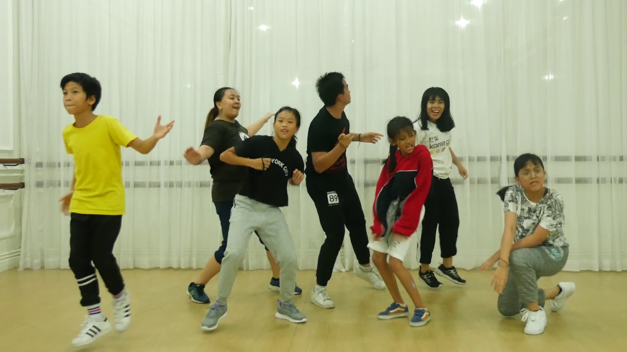 LED DANCE TERDEKAT DI JAKARTA - KELAS DANCE TERDEKAT JAKARTA 