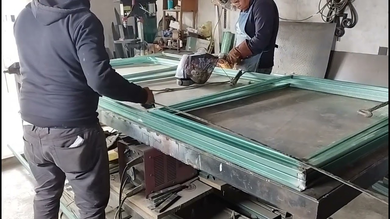 COMO HACER VENTANA CORREDIZA DE 3 HOJAS EN HERRERÍA