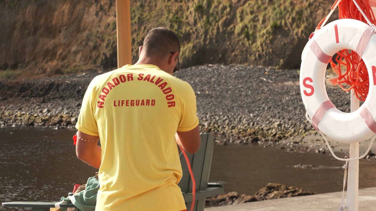 Nadador Salvador: vigiar e salvar vidas - InFoco 450