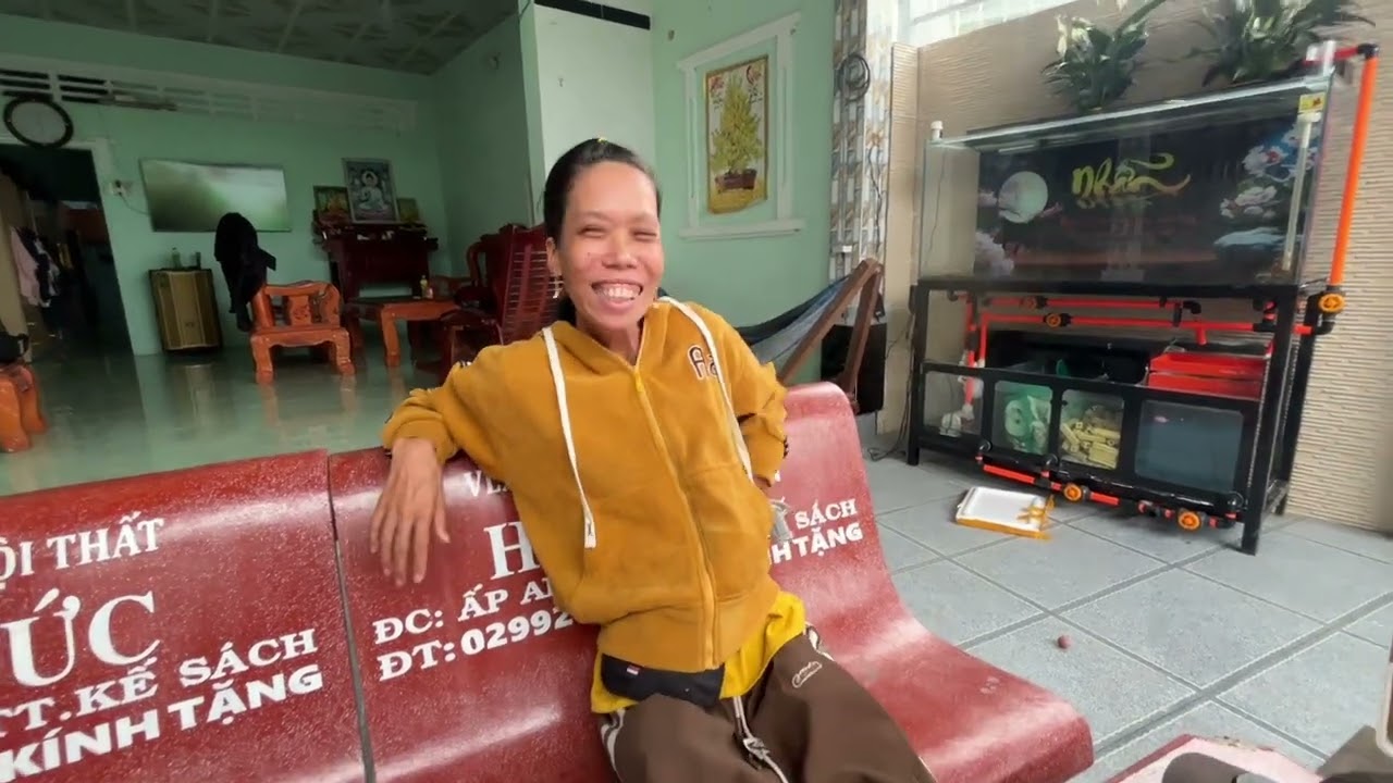 Tới công chuyện trinh làm chuyện sẽ không đóng tiền gì hết #trinhgomtv #trinhbanveso #trinhonhahoang