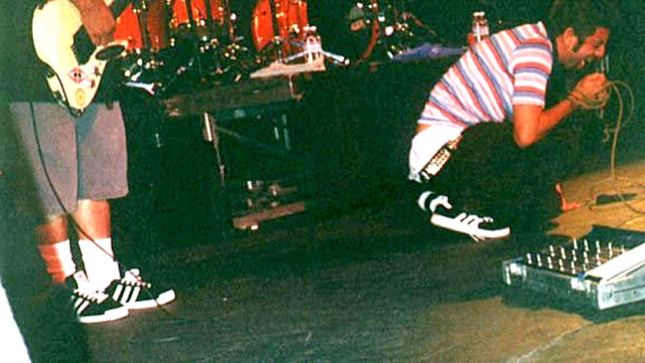 DEFTONES live at THE CREST THEATRE, Sacramento 1997 (MASTER TAPE) (FULL SHOW)