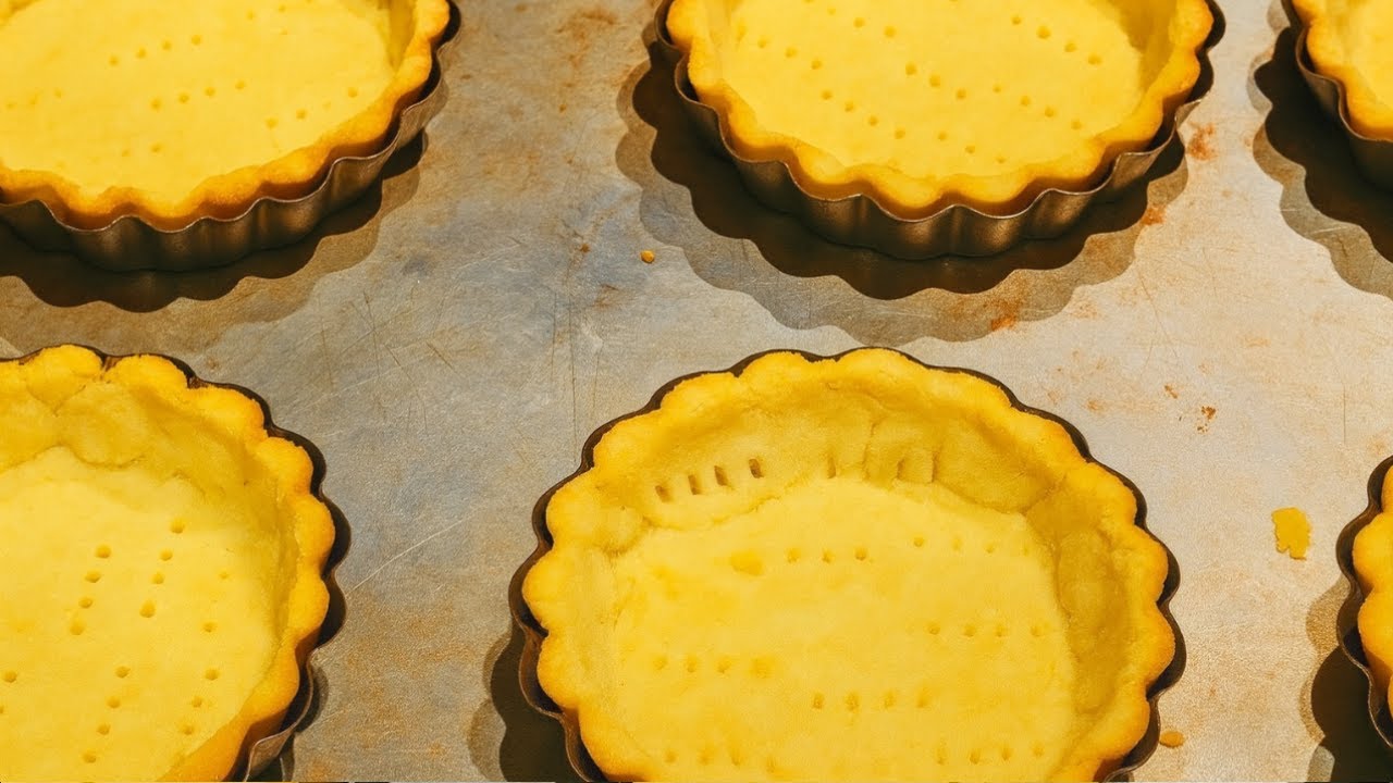 Keto Coconut Flour Crust Pie | Easy 3-Ingredient Keto Quiche Crust