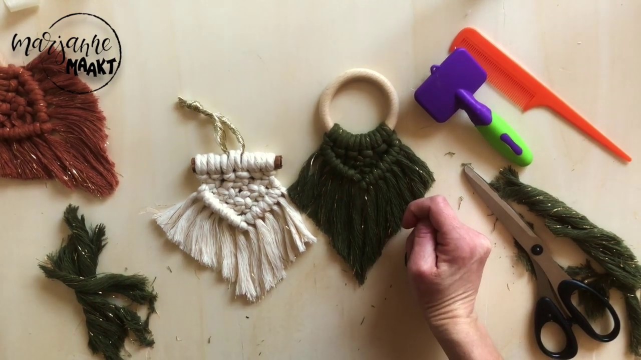 Kersthanger Houten Ring