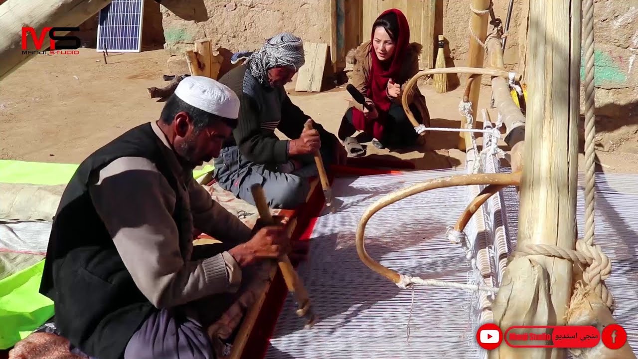 گلیم نماد از فرهنگ قدیم هزاره ها. (گلیم بافی)