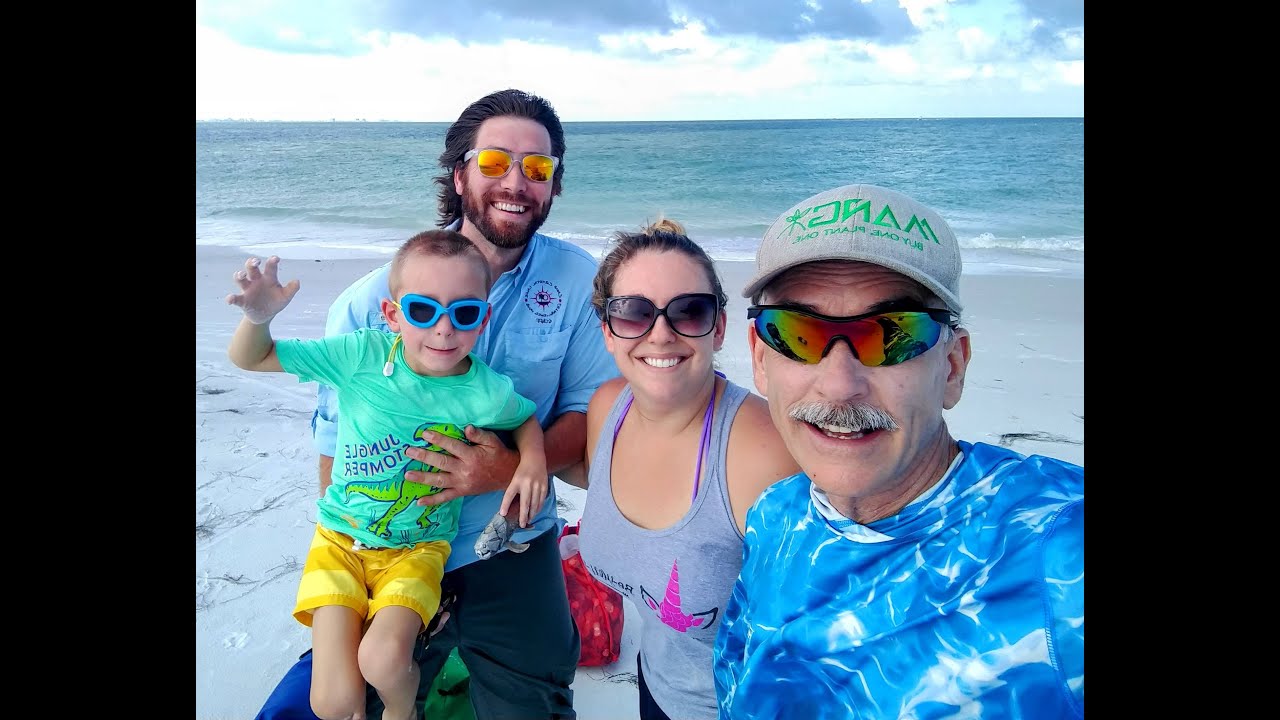 Review of The Hubbard's Marina Ferry Service To Shell Key In St. Pete Beach, Florida