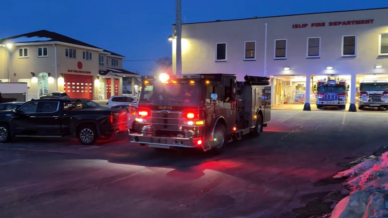 Islip FD Engine 3-4-1 Responding to a Water/Electrical Hazard + Sentry 7V8 Siren Activation