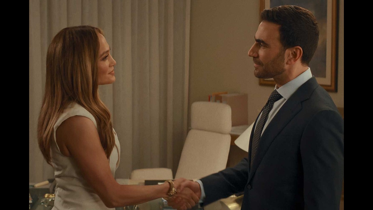 OFFICE ROMANCE | Teaser 1 | Netflix