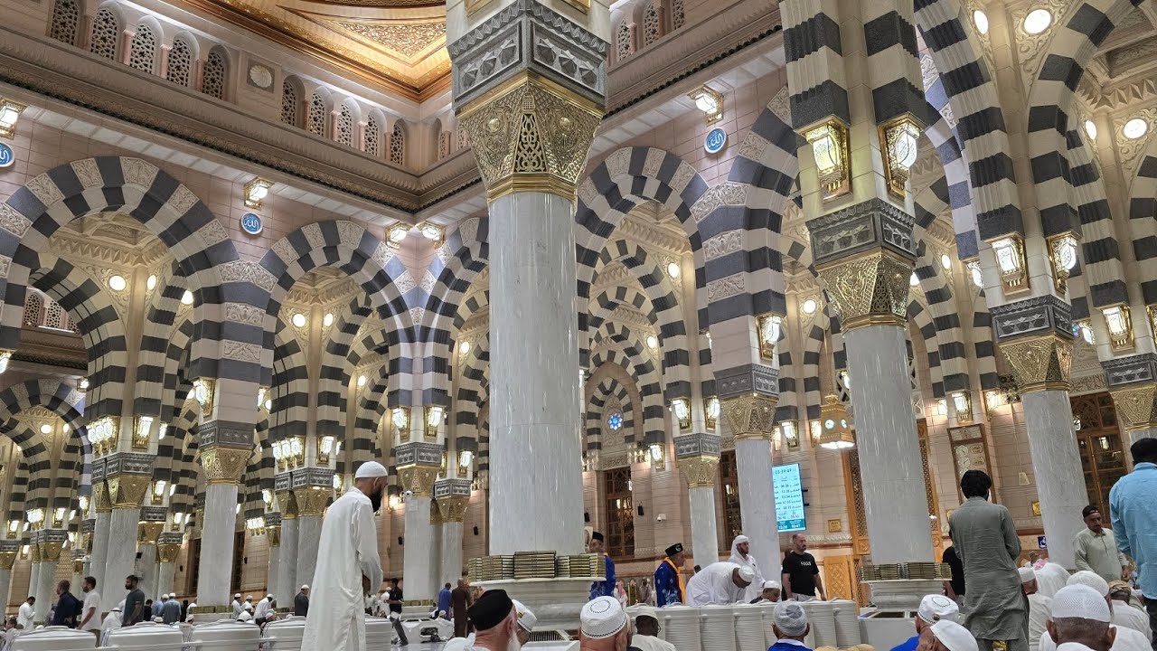 Azan e fajar Masha Allah  02. 08.  2025 Masjid Nbawi Sarhef Alhamdulillah 