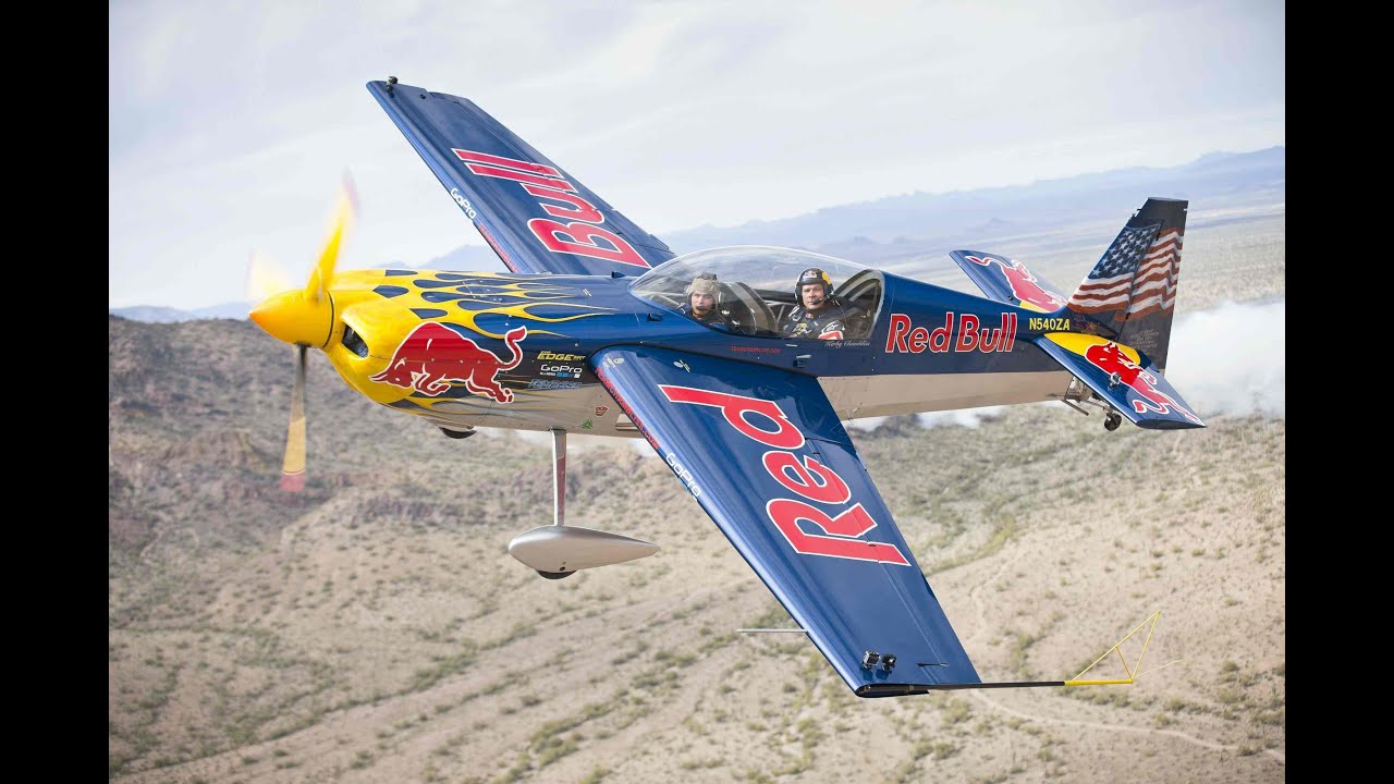 Rickie Fowler in the hot seat with aerobatic pilot Kirby Chambliss