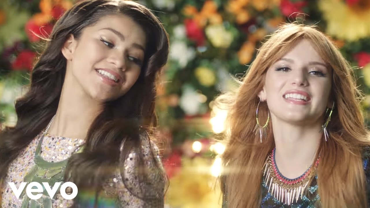 Bella Thorne, Zendaya - Fashion Is My Kryptonite (from 