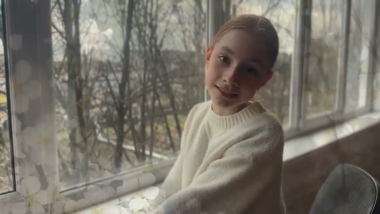 «Люблю весну» Володимир Сосюра (вірш читає: Котова Вєра)