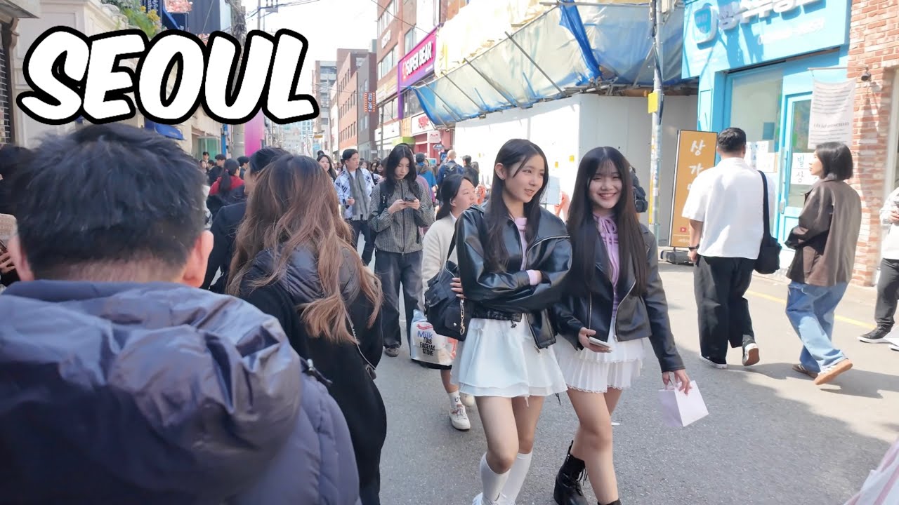 Seongsu-dong Cafe Street Walking Tour. Seoul City Korea 4k City Tour