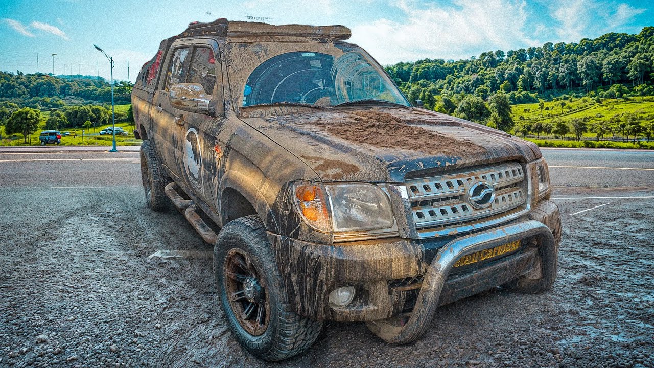 Cleaning a NASTY Car Full of Surprises!|How to wash DIRTIEST 4x4 off road car