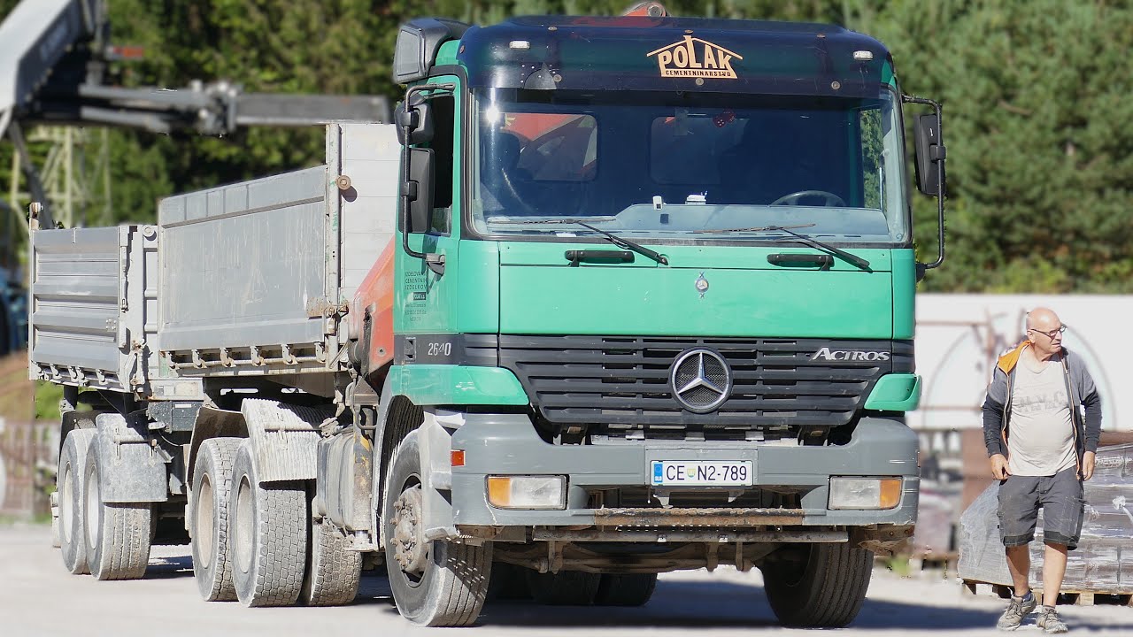 Actros prve generacije: po 27 letih 'službe' v Sloveniji se seli v Afriko