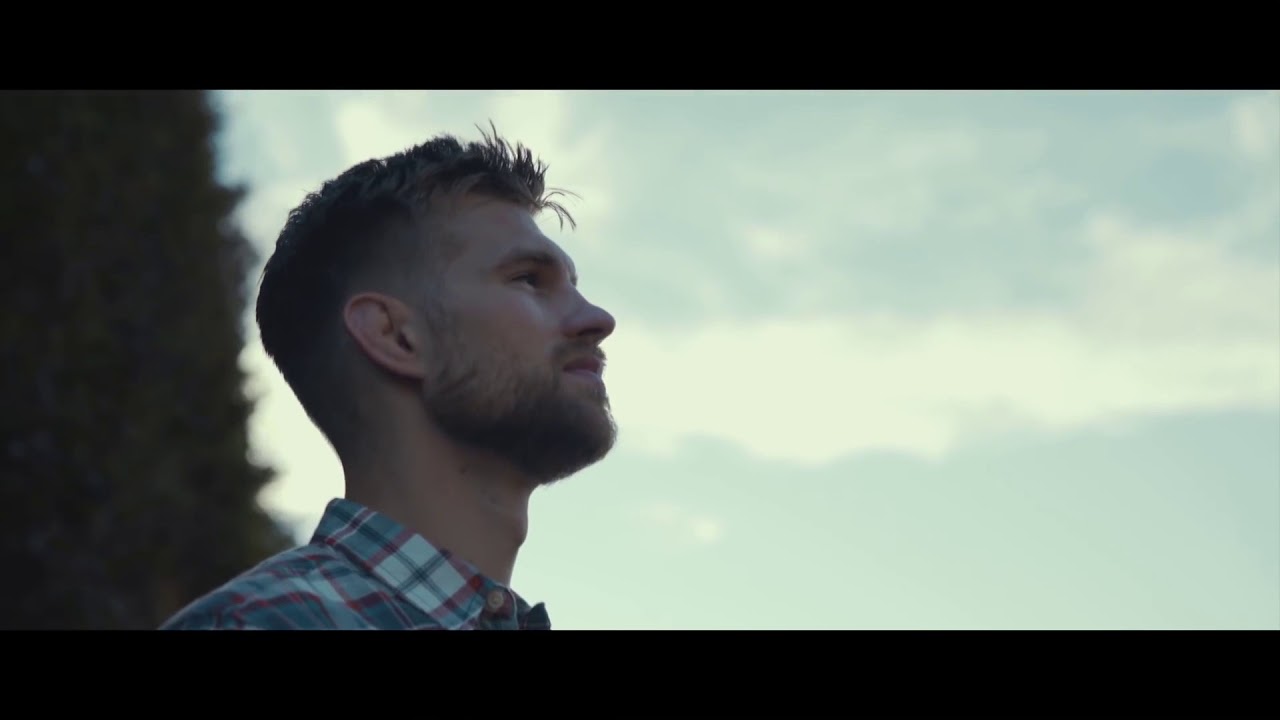 MEU CORAÇÃO TE PERTENCE (Lyric Video) - JUMPS Movement