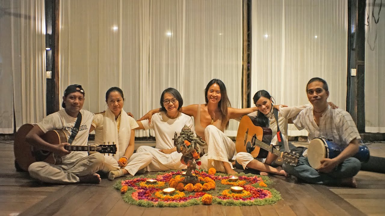 OM NAMO AMITABHAYA - SAMADI MUSICIANS & SPECIAL GUESTS