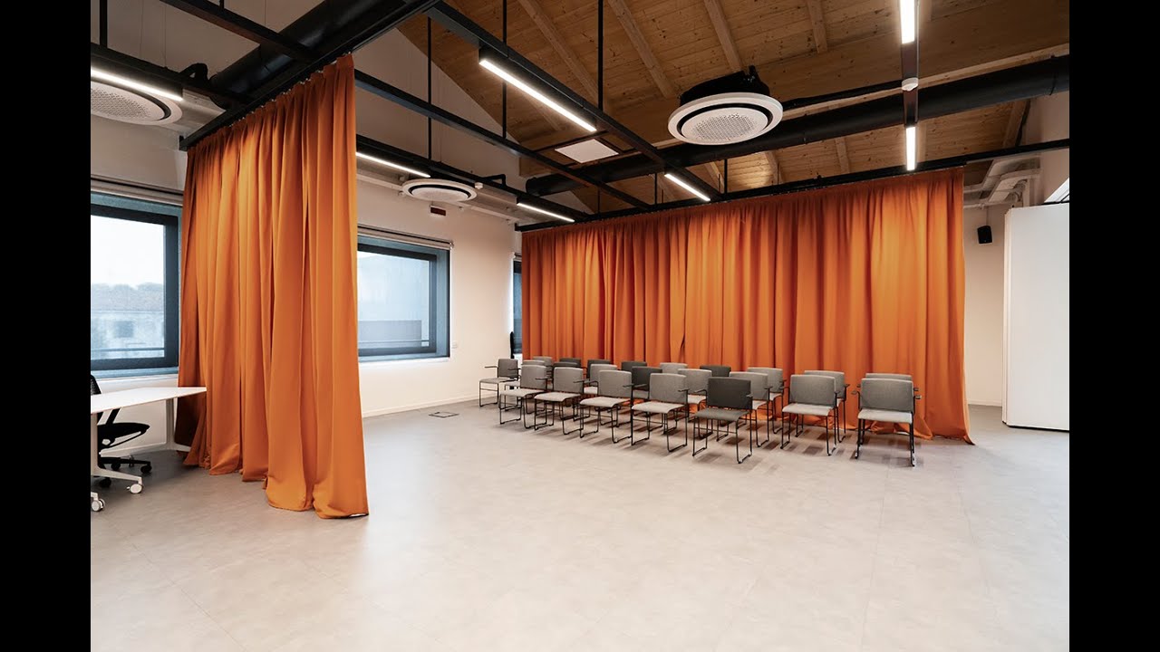 The advantages of SNOWCURTAINS acoustic curtains