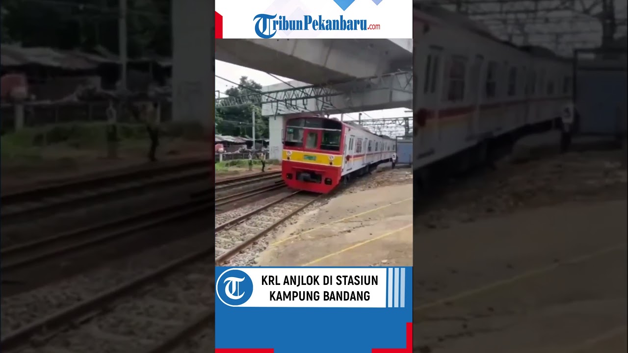 KRL Anjlok dan Tertimpa Tiang Pantograf di Sekitar Stasiun Kampung Bandang
