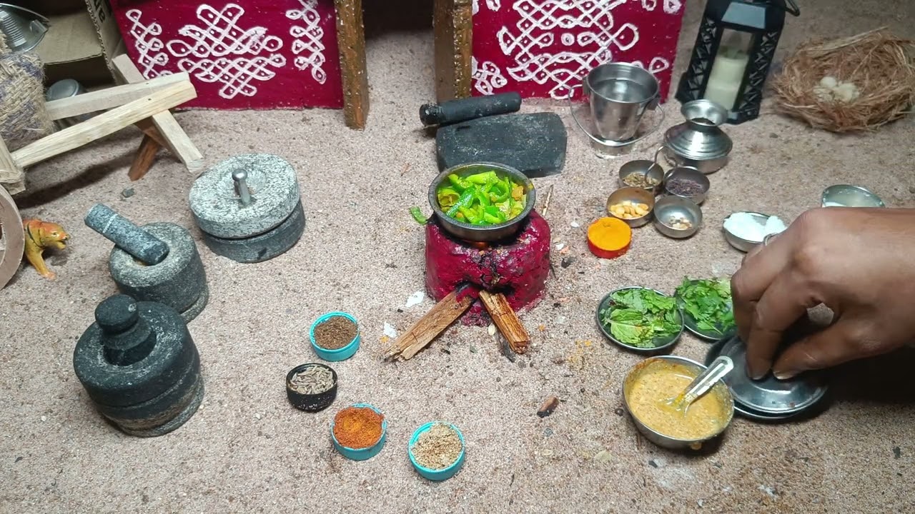 Mini kitchen lo క్యాప్సికం మసాలా కర్రీ. #trending #minikitchen #food #foodie #foodrecipe #minivlog #