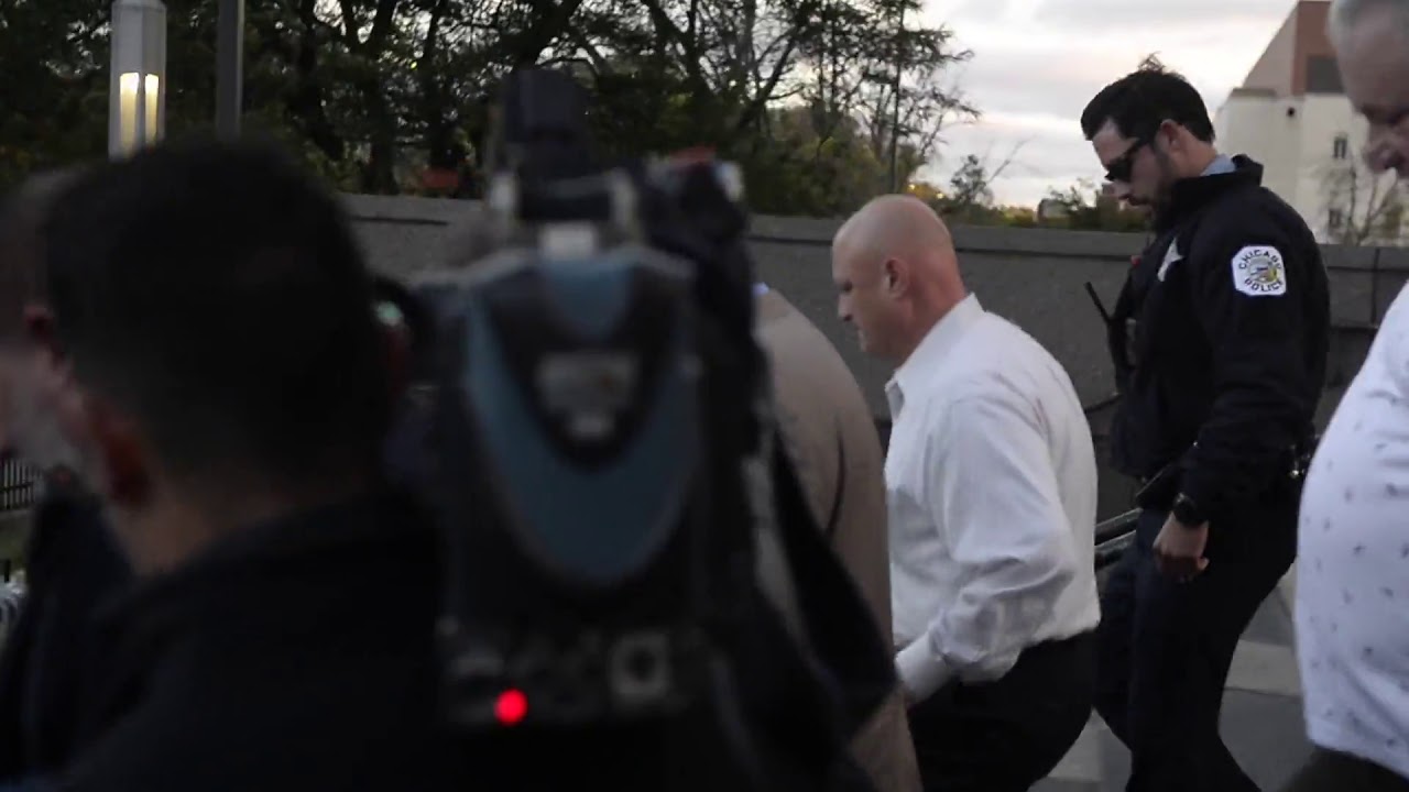 Jason Van Dyke leaves for the day while jury sequestered