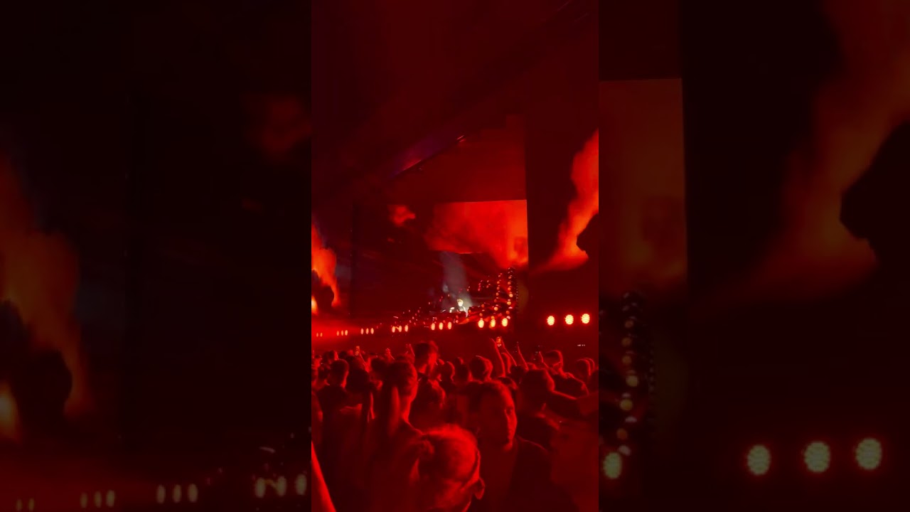 Hernan Cattaneo closing - Sunsetstrip 05/03 (Ciudad de la Furia - Soda Stereo)