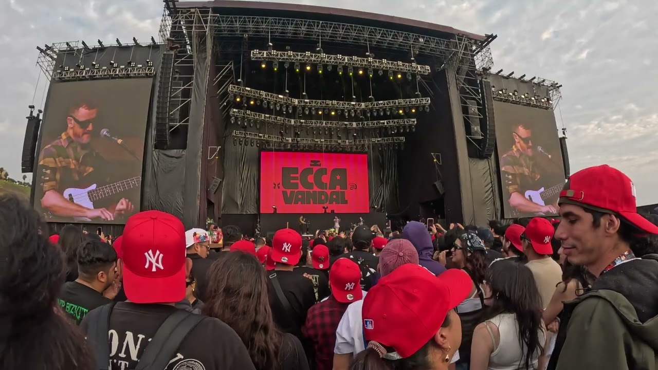 Ecca Vandal – (Live) LOSERVILLE EN LIMA 09.12.2025