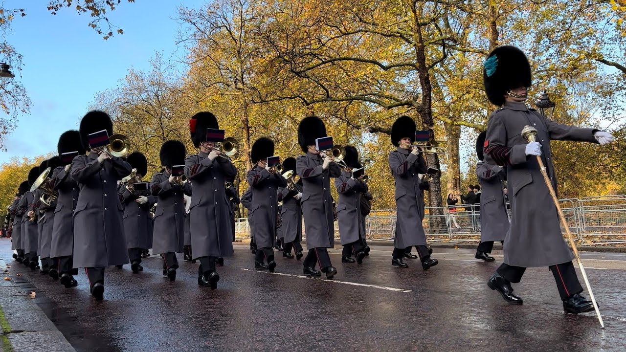 The Band of the Grenadier Guards - The Royal Tank Regiment's Regimental Sunday Parade