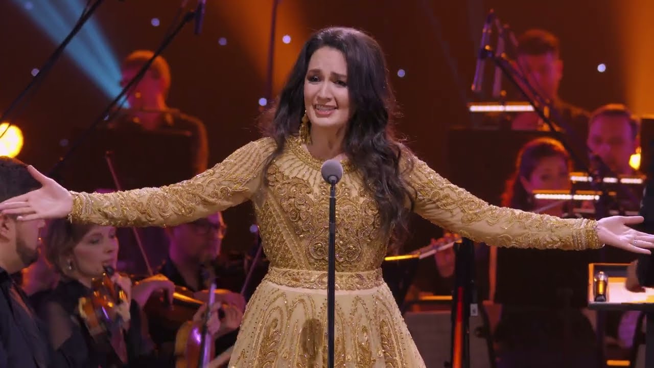 Zarina Altynbayeva - Qalqatai (Kazakh folk song) LIVE Зарина Алтынбаева-қазақ халық әні Қалқатай