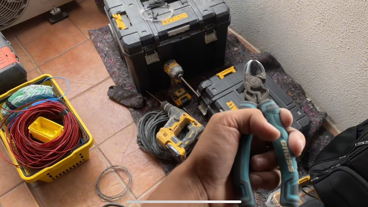 Reforma Elétrica + Passagem de Cabo de Rede em Prédio | Desafio Resolvido ⚡🏢