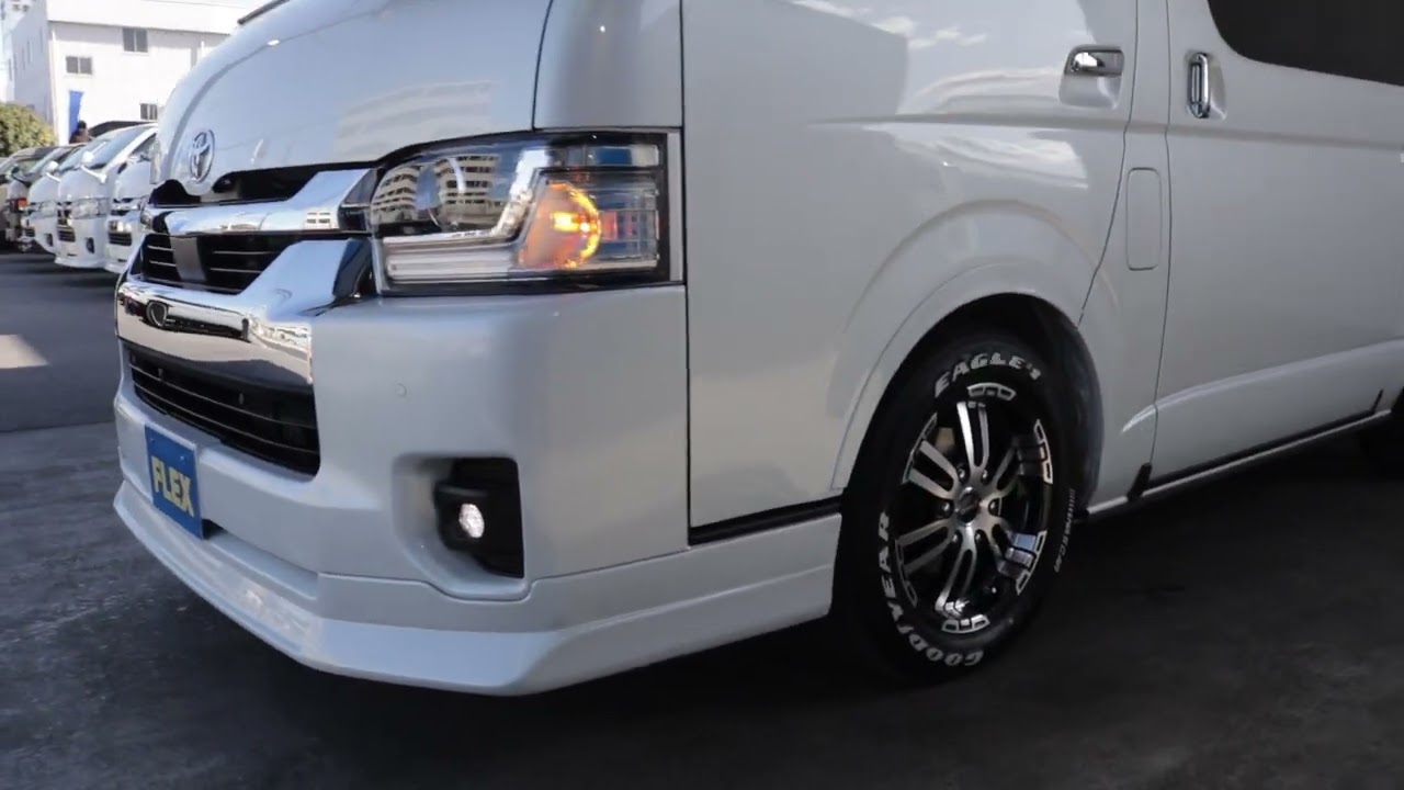 ９型入庫FLEXカスタム10人乗り