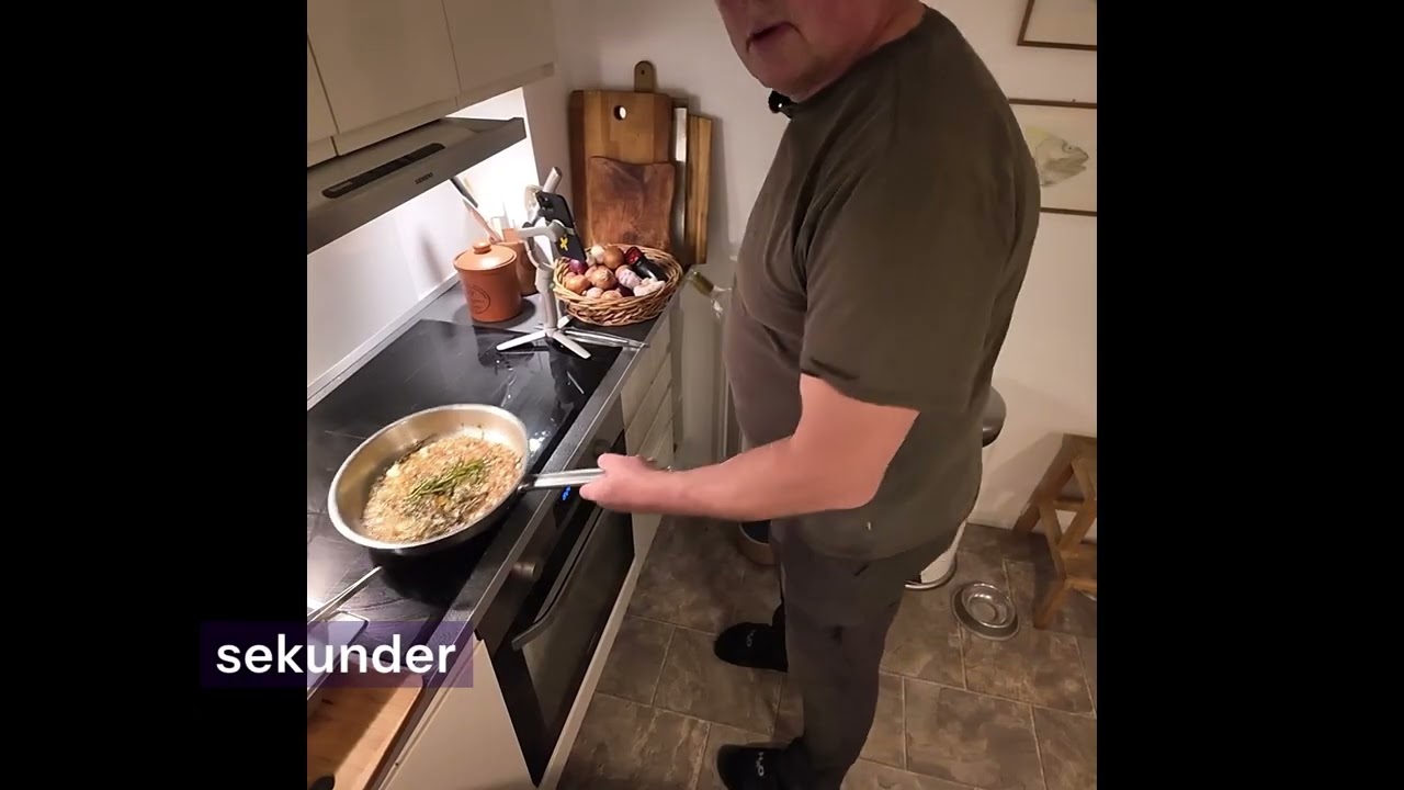 Råvildt med sauce au Poivre, kartoffel fondant og palmekål med parmesan