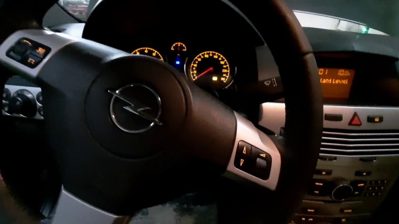 OPEL ASTRA H пропала зарядка