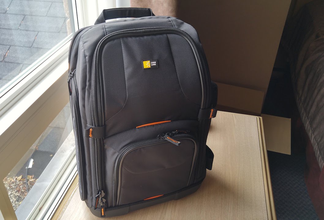 CaseLogic DSLR/Laptop Backpack: SLRC-206 Black