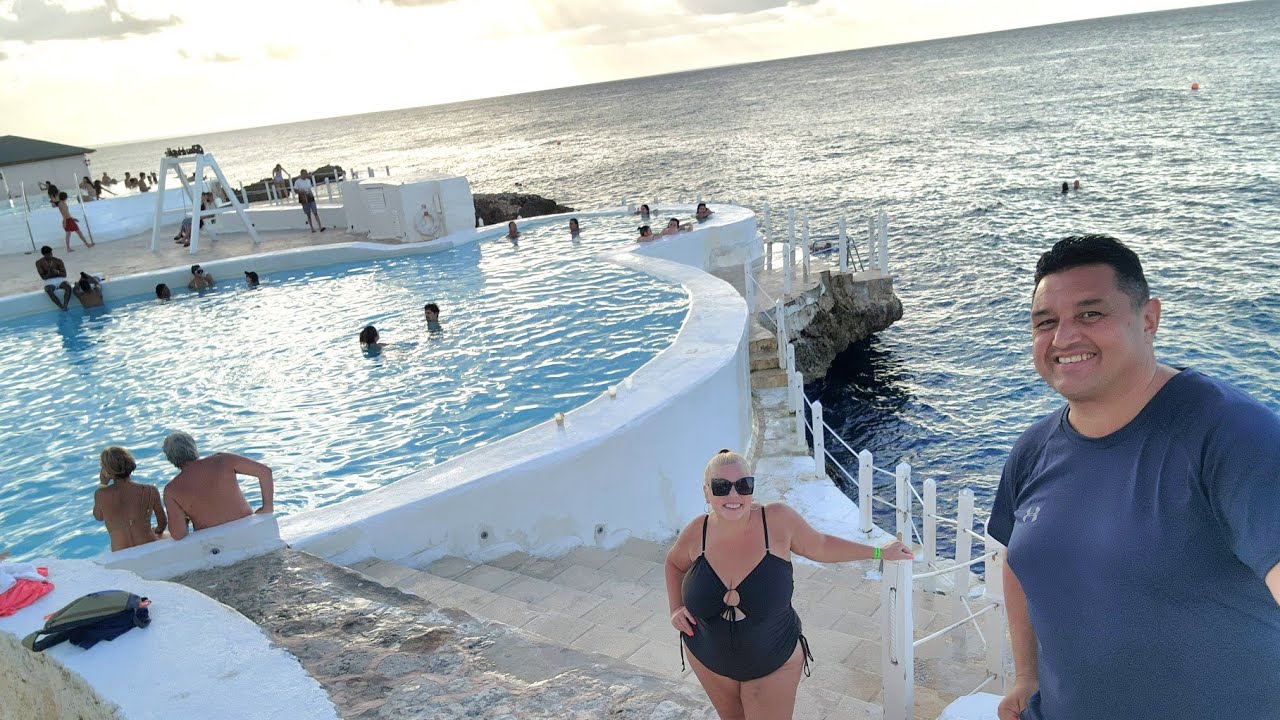  Gabriel el mago Viajando a el Hotel alma de Bayahibe para el cumpleaños de  Cris 