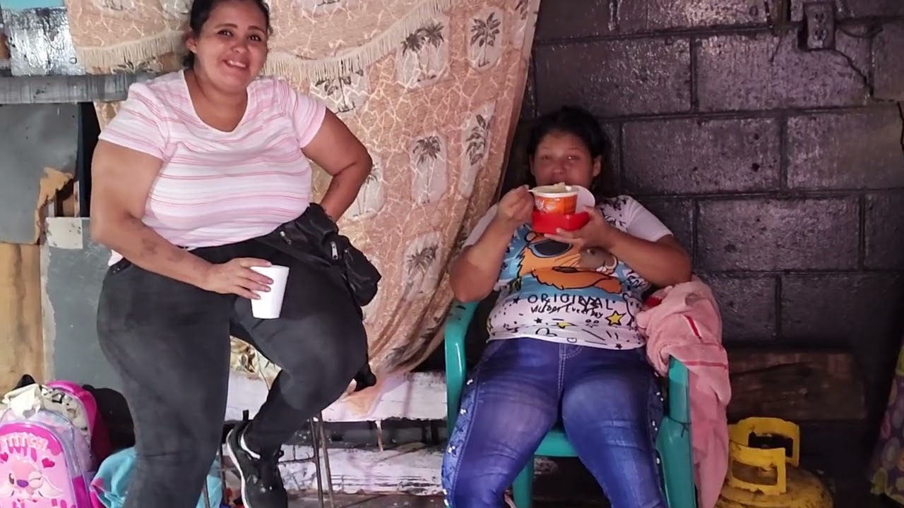 GRACIAS A YAMILETH REINITA YA ANDA BIEN BAÑADA Y YA NO REGRESARA CON COCHE B0MB4 😱 #elsalvador 
