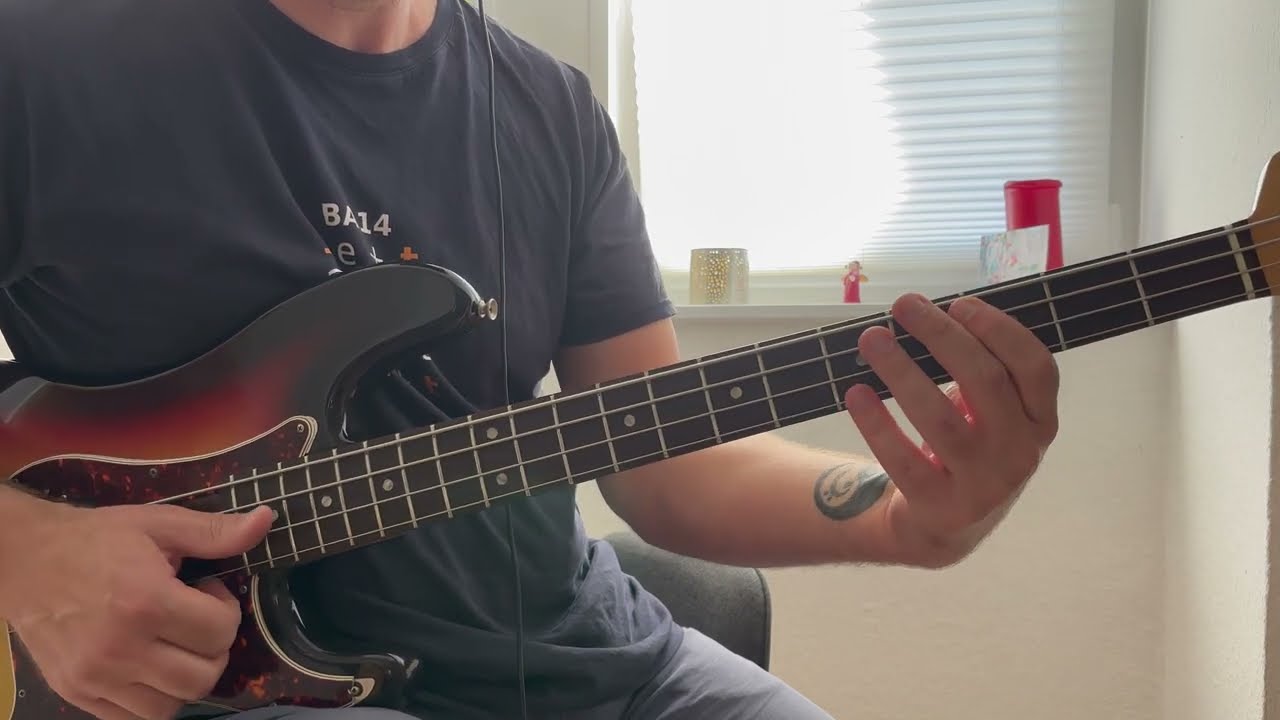 Lee Ritenour - Night Rhythms - Bass Cover - Markus Setzer