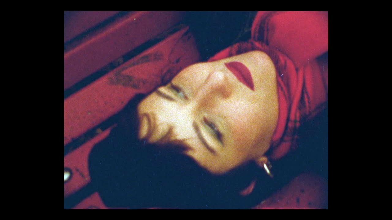 Cosey Mueller - Trotzstadt (official music video)
