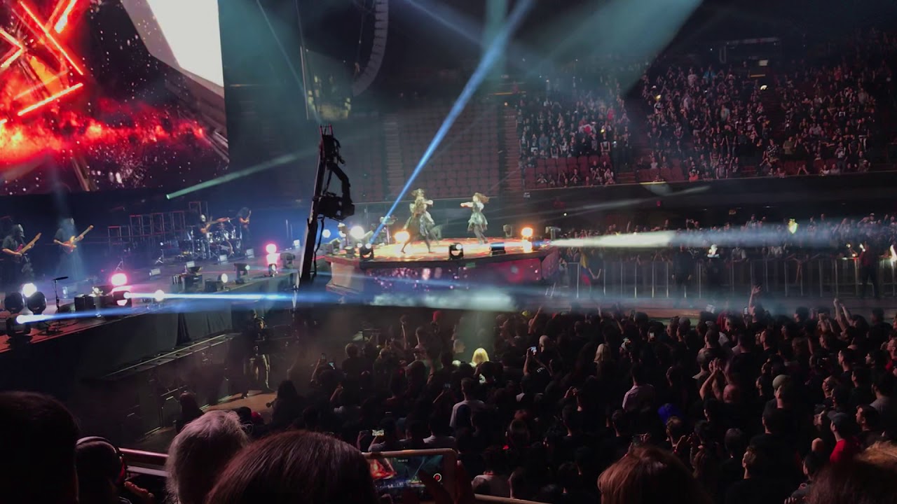 【DA DA DANCE】 LIVE World Debut - BABYMETAL - LA FORUM 10/11/2019